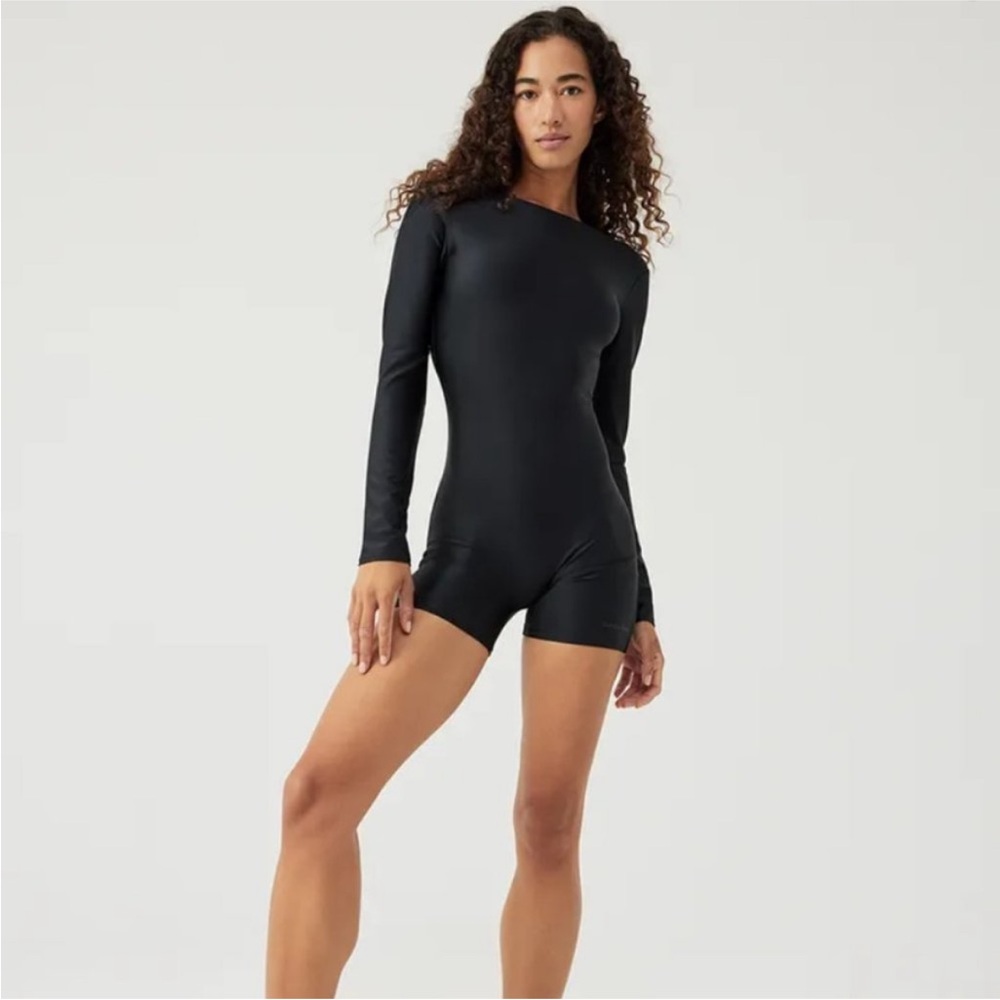 Outdoor Voices 3.5” seam bodysuit XL NWT